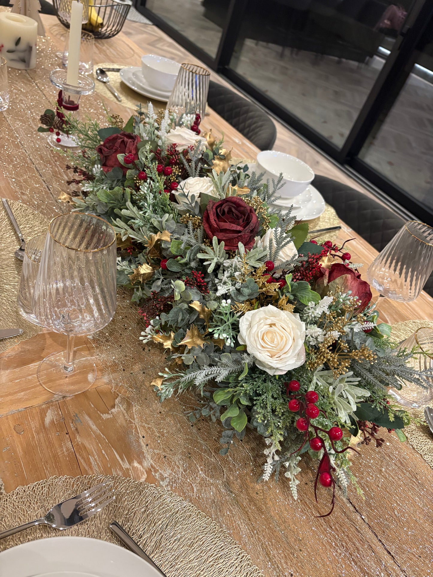 Red and Gold table centrepiece