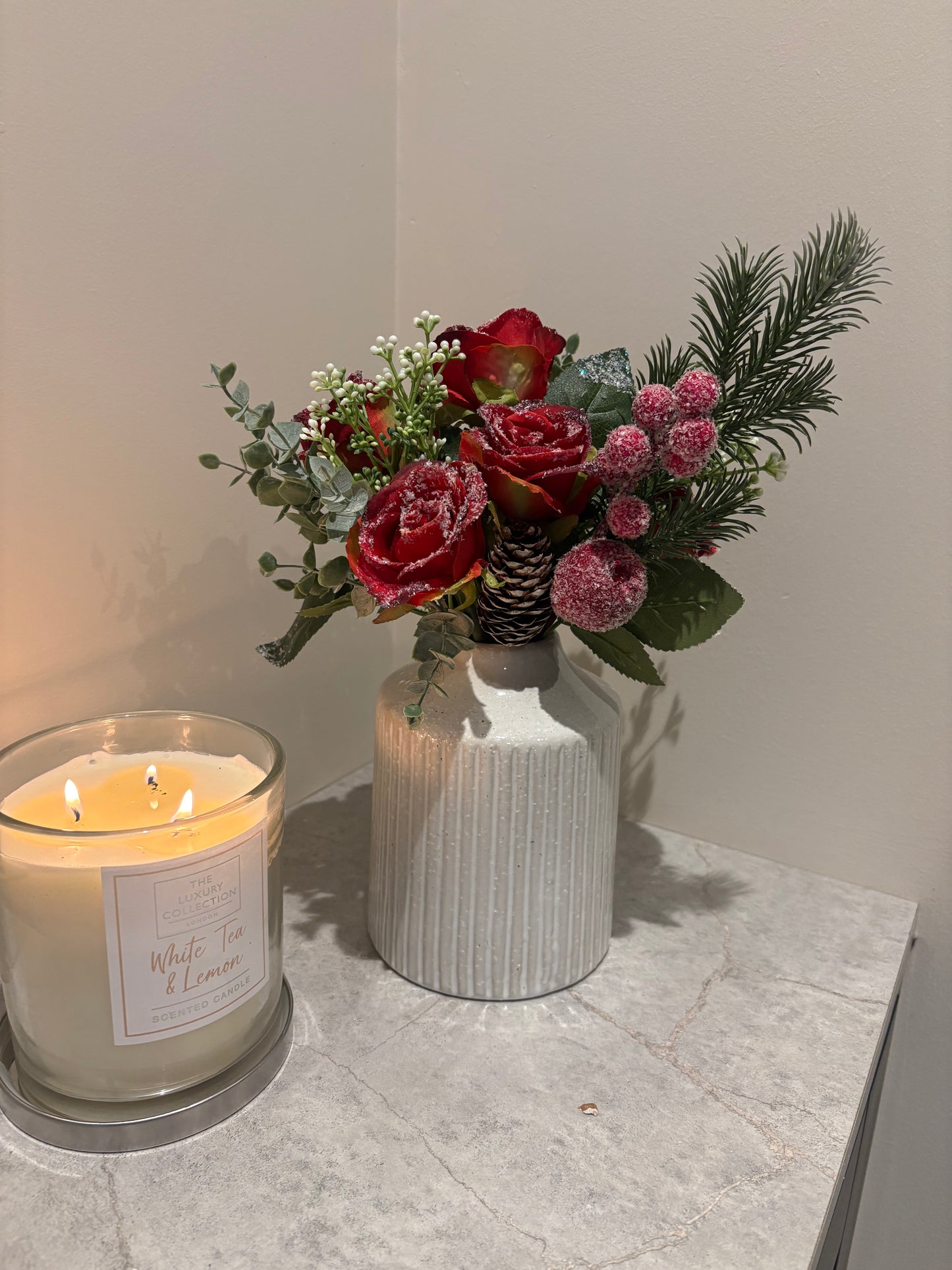Red Christmas posy and Vase