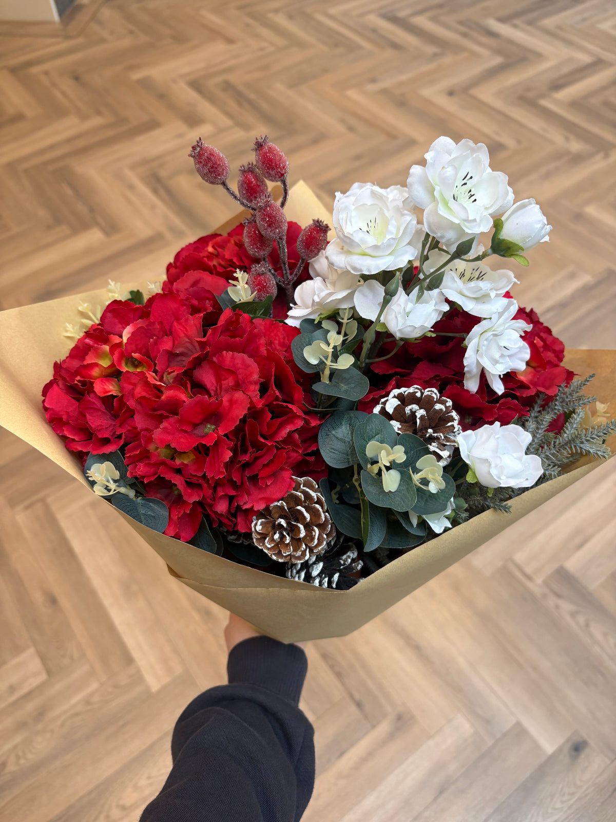 Red Hydrenga bouquet