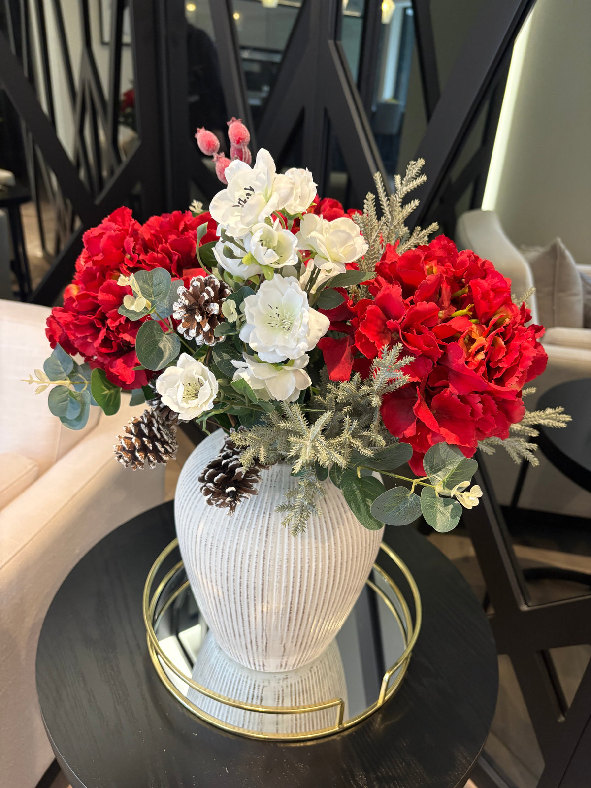 Red Hydrenga bouquet