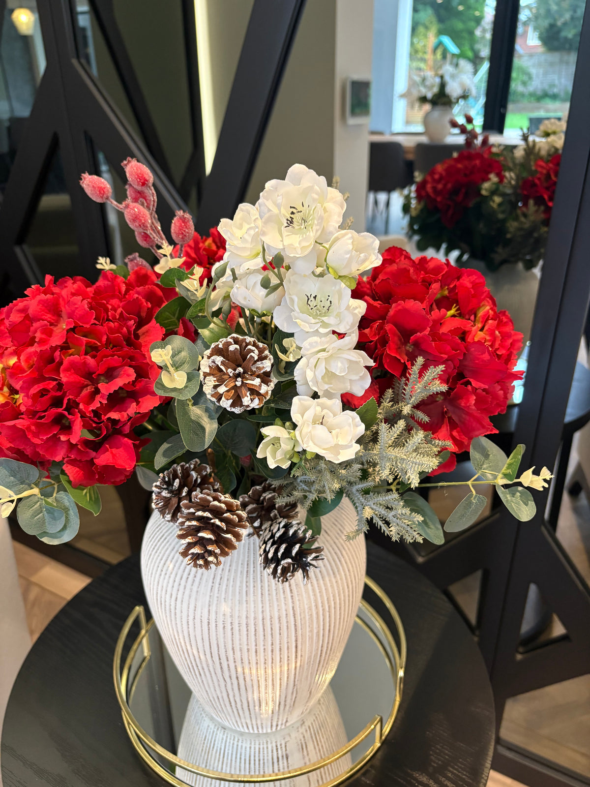 Red Hydrenga bouquet